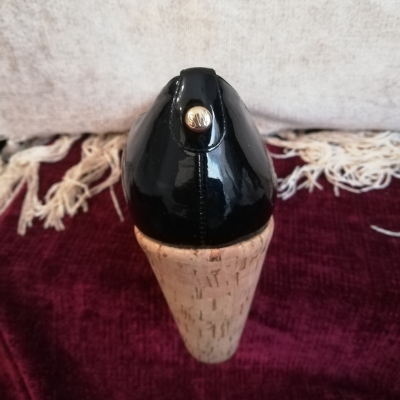 Stuart Weitzman Corkswoon Cork Leather Wedges - Picture 4 of 7